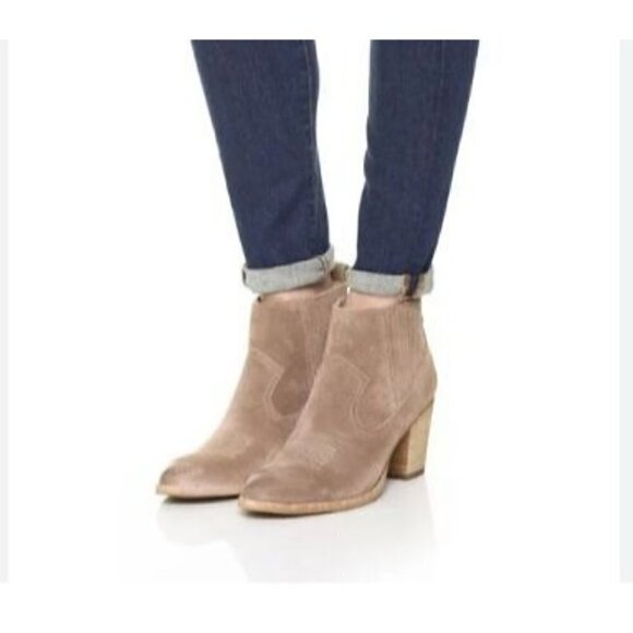 NEW Dolce Vita Taupe Suede Western Toe Stitched Chelsea Ankle Stack Heel Bootie - Picture 14 of 14